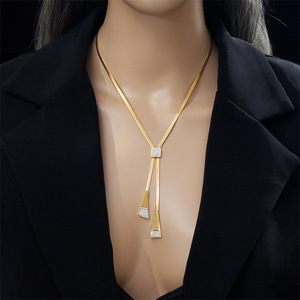 <span class=keywords><strong>Collier</strong></span> de pompons en acier inoxydable Colliers de cordes réglables en acier au titane pour la fête - Product Image 5