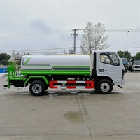 Camion arroseur Dongfeng 4*2 de 5 tonnes / Camion-citerne arroseur pour l'irrigation des plantes et la suppression de la poussière dans les mines à vendre