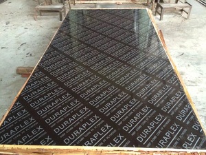 Contrachapado de Abedul Fabricado en China, Recubierto con Película, Gran Tamaño 1250 x 2500 mm, <span class=keywords><strong>Espesor</strong></span> 12 mm 18 mm, Contrachapado WBP con Pegamento - Product Image 6