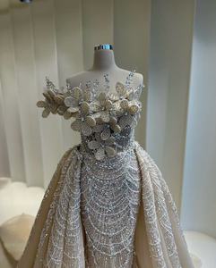 <span class=keywords><strong>Abito</strong></span> da Sposa Personalizzato Stile Dubai con Perline Regali <span class=keywords><strong>per</strong></span> Matrimoni Eleganti, Vestito Nuziale con Cristalli Argentati e Motivi a Foglia - Product Image 2