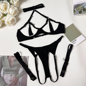 Ensemble 4 pièces de lingerie sexy à franges, découpes et jarretelles ouvertes pour femme - Meilleures ventes - Product Image 6