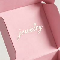 Boîtes en carton ondulé personnalisées avec logo imprimé en feuille d'aluminium et papier déchiqueté pour les marques de bijoux, emballage de produits haut de gamme pour le commerce électronique