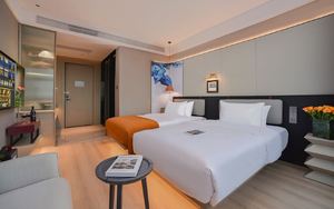 Ganzhou XINSHIYI Professional Custom <span class=keywords><strong>Ranz</strong></span> Internat ionales Hotel Schlafzimmer Voll möbel Serie Massivholz Material Gebraucht - Product Image 6