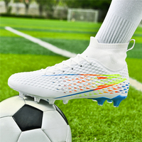 Chaussures de Football d'Extérieur pour Hommes, Crampons Durables en PU avec Longs Crampons, Grandes Tailles