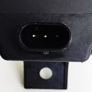Condensateur de batterie auxiliaire Mercedes-Benz C8 2059053414 en plastique ABS, accessoire de carrosserie automobile - Product Image 4