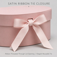 Romantische roze hartvormige cadeaudoos in boekvorm met grosgrain lint strik, diepe hartvormige inlay voor chocolade, snoep, sieraden, Valentijnsdag