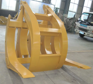 Forstwirtschaftlicher Holzlader mit Dieselmotor und Holzgreifer zum Verkauf - Product Image 2