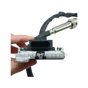 Nox <b>Sensor</b> A0009057108 <b>For</b> Benz 12V Diesel Vehicle Replacement Part - Product Image 3