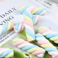 Snoepfabriek Groothandel Halal Vanille smaak roze Fruit Twist Lange Marshmallow 1kg Zak Groothandel Fabrikanten