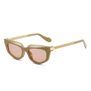 2023 New Arrival Luxury Metal Chain <b>Sunglasses</b> Women <b>Retro</b> Vintage Cat Eye Shades <b>Sunglasses</b> Ladies - Product Image 2