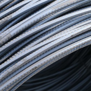 ASTM 6 8 <span class=keywords><strong>10</strong></span> 12 16 18 24mm métal <span class=keywords><strong>fer</strong></span> déformé tige d'acier béton armé barres d'armature en acier barres d'armature - Product Image 2