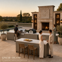 Cuisine extérieure modulaire de luxe, style linéaire moderne, îlot en aluminium thermolaqué, dessus en quartz blanc poli, barbecue, four à pizza intégré