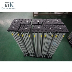 El escenario cuadrado de concierto tiene plataforma de madera contrachapada y elevadores de aluminio - Product Image 2