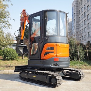 Mini Escavatore Cingolato Senza Coda da 4 Tonnellate con Cabina, Personalizzabile per Ingegneria e Costruzioni Edili, Alta Capacità di Scavo - Product Image 4