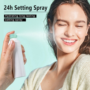 ODM Spray flash personnalisé en gros Fixation de <span class=keywords><strong>maquillage</strong></span> longue durée <span class=keywords><strong>Fixateur</strong></span> de <span class=keywords><strong>maquillage</strong></span> de finition flash - Product Image 3