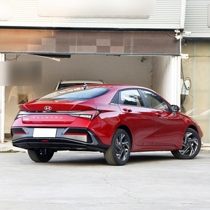 Voiture chinoise 4X4 essence Elantra <span class=keywords><strong>Lux</strong></span> 1.5L nouvelle voiture de luxe à essence - Product Image 4