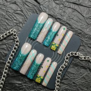 Faux ongles à presser en acrylique de luxe, couvrance totale, forme cercueil longue, avec colle, motifs papillon 3D et French manucure, haute qualité - Product Image 1