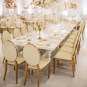 Chaises de salle à manger empilables en métal à dossier rond, en velours rouge royal et or, pour mariages, adultes, événements et salles de bal - Product Image 6