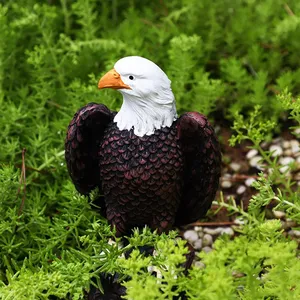 Statue d'Aigle Chauve Américain en Résine en Gros, Sculpture Animale, <span class=keywords><strong>Figurine</strong></span> de Faucon pour Décoration de Jardin, Extérieur, Patio, Cour, Allée - Product Image 3