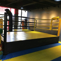 Ring de boxe surélevé avec cordes, toile, protections d'angle, escalier, structure en acier – Équipement de compétition et d'entraînement pour salle de sport – Direct Usine