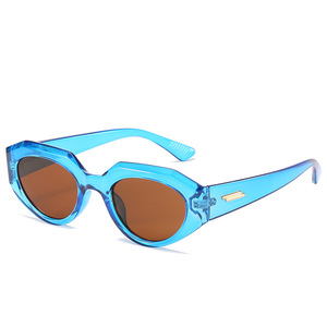 Gafas de sol estilo ojo de gato azules para mujer, UV400, lentes de PC ligeras, a la moda, para viajes, protección solar. - Product Image 1