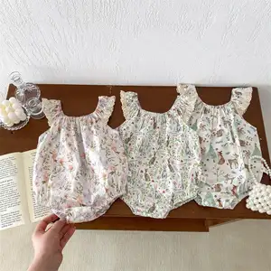 Tutina Estiva per Neonata di Alta Qualità, Stile Retrò con Fiori e Bretelle, Vendita Online - Product Image 1