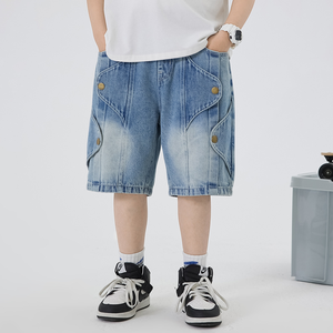 DOVEARK Short pour Garçons en <span class=keywords><strong>Jean</strong></span> 100 % Pur Coton, Nouveau Style Rétro, Ample à Jambe Droite, Mi-long, avec Patchwork et Fermeture Boutonnée - Product Image 3