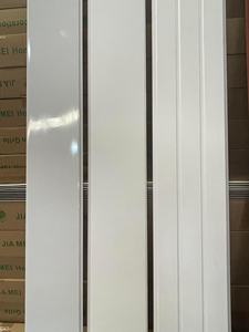 Panel <span class=keywords><strong>de</strong></span> techo <span class=keywords><strong>falso</strong></span> <span class=keywords><strong>de</strong></span> <span class=keywords><strong>Pvc</strong></span> Grano <span class=keywords><strong>de</strong></span> <span class=keywords><strong>madera</strong></span> Techos Tablero <span class=keywords><strong>de</strong></span> techo <span class=keywords><strong>de</strong></span> <span class=keywords><strong>Pvc</strong></span> Plafon <span class=keywords><strong>Pvc</strong></span> para techo <span class=keywords><strong>de</strong></span> <span class=keywords><strong>cielo</strong></span> - Product Image 2