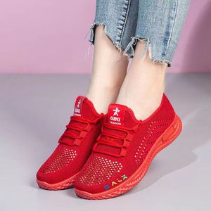 Chaussures de course légères et respirantes en maille pour l'été Hongyan, chaussures de marche pour les trajets quotidiens - Product Image 2