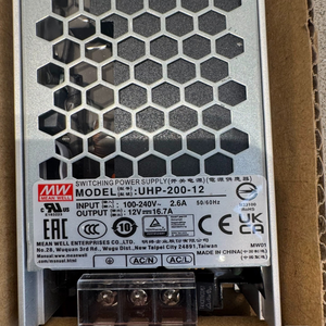 UHP-200R-12 MEAN WELL, 200W ultra-tipis <span class=keywords><strong>Output</strong></span> tunggal AC-DC catu daya fungsi PFC 93% efisiensi 90-264VAC Input untuk LED - Product Image 1