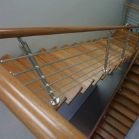Kit de balustrade haut de gamme en acier inoxydable à barres solides, avec remplissage horizontal et main courante en bois pour terrasse extérieure