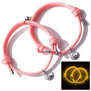 Pulsera de cuerda luminosa para parejas, juego de pulseras magnéticas de regalo para el Día de San Valentín - Product Image 1