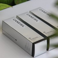Boîte en papier cosmétique sur mesure avec construction pliable, impression UV et finition décorative pour produits de soin de la peau