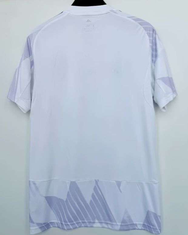 สีน้ำเงิน