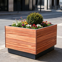 Grandes jardinières en bois imperméables et anticorrosion pour l'aménagement paysager urbain, les maisons et les centres commerciaux publics, jardinière extérieure