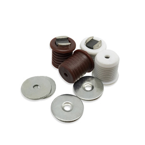 Cierres Magnéticos Redondos para Puertas de Gabinetes, Blancos y Marrones, de Nylon y Acero Laminado en Frío, Tipo Oculto, para Puertas de Muebles - Product Image 2