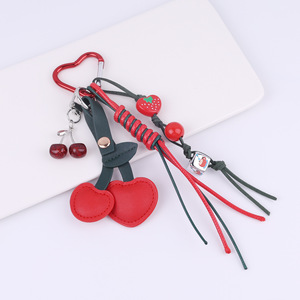 Porte-clés pendentif bijou en cuir rose en forme <span class=keywords><strong>de</strong></span> cœur et d'étoile, avec corde tressée et perles acryliques, breloque cerise pour sac - Product Image 6