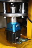 Máquina de Moldeo por Inyección y Soplado Automática con Motor Controlado por PLC AiBiM, Fuerza de Sujeción de 450 kN, Volumen de Botella de 2-1000 ml, PE, PP, ABS