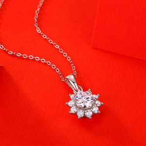 925 Sterling Silver 1CT 5CT Moissanite Collier pour Femmes Mode Classique Collier De Mariage Bijoux - Product Image 4