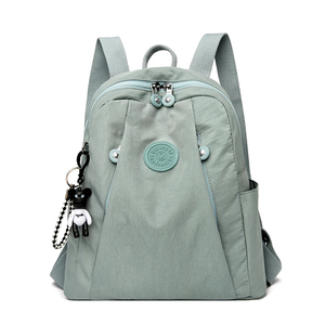 Женский рюкзак с принтом - Product Image 1