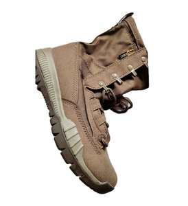 รองเท้าบูทฝึกทหารรบสีน้ำตาลเข้ม TSB1103 น้ำหนักเบา สำหรับพื้นที่แห้งแล้ง พื้นรองเท้าทำจากยางและ EVA ระบายอากาศได้ดี - Product Image 1