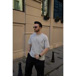 Camiseta 100% Algodón con Reverso de Piedra, Transpirable y Anti-Pilling, con Estampado Sólido, Estilo Ajustado de Corte Corto - Product Image 2