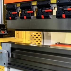 170t 3200 CNC ép thủy lực phanh 8 + 1 trục delem da69t điều khiển hoàn toàn tự động Độ chính xác cao điện corwing hệ thống - Product Image 6