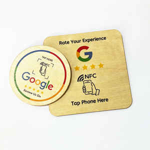 Plaques d'autocollant en bois RFID étanches NFC programmables Plaque en bois ronde pour carte de visite hôtel <span class=keywords><strong>Snap</strong></span> <span class=keywords><strong>TikTok</strong></span> Insta Google Review - Product Image 3