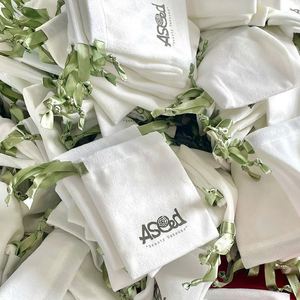 Hot Sale Custom Logo Printed Recyclable Velvet Storage Bag Pouch Velvet Jewelry Pouch with Silk Ribbons - Product Image 4