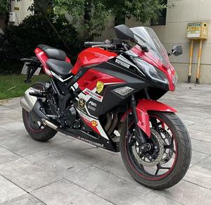 Moto sportive Kawasaki <span class=keywords><strong>Ninja</strong></span> <span class=keywords><strong>250</strong></span>/400cc d'occasion, moteur refroidi par eau, freins ABS doubles, accélération fluide, maniabilité stable - Product Image 6