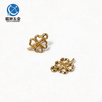 Lianxu – Breloque trèfle à quatre feuilles porte-bonheur personnalisée OEM/ODM avec logo de marque, en alliage de zinc plaqué, accessoires métalliques DIY, étiquette
