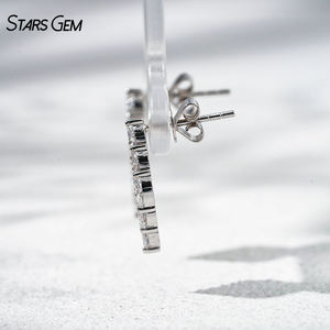 Boucles d'oreilles en diamant de laboratoire en or blanc 18 carats taille marquise 1.69CTW DEF Couleur VS Clarté Boucles d'oreilles en pierre de diamant de laboratoire - Product Image 4