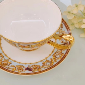 Wholesale Luxury <b>Dinnerware</b> Sets Luxury Porcelain Dinner Set Bone China <b>Dinnerware</b> Sets for Dinner - Product Image 4