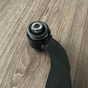 Bras de suspension supérieur arrière Toyota RAV4 48770-0R010, pièce de rechange pour suspension non indépendante - Product Image 3